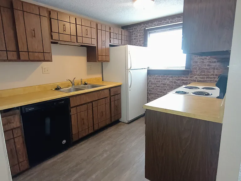 3424 SW Burnett Rd — Photo 4