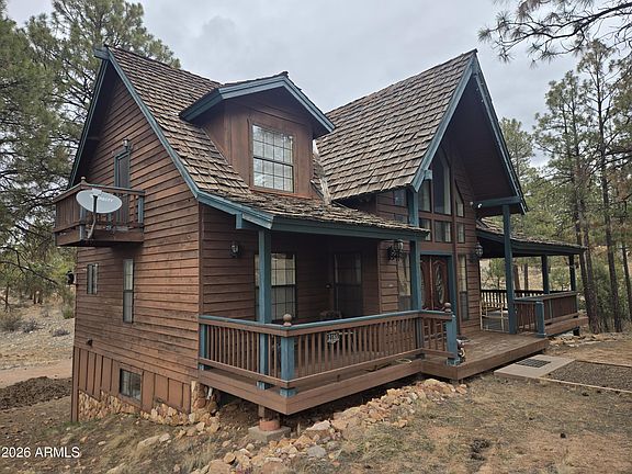 3rd image of 2785 N SKYHAWK Drive