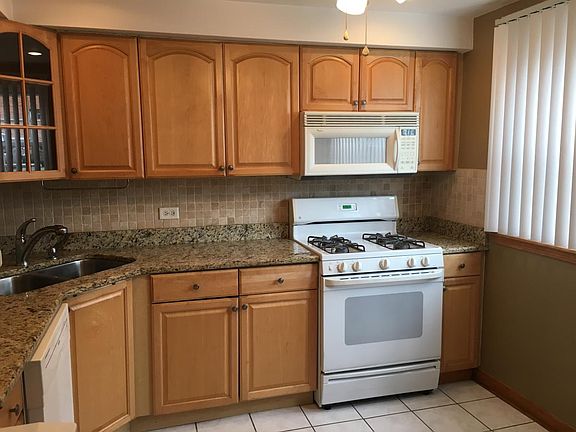 2nd image of 10146 Hartford Ct