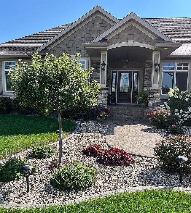 1st image of 105 Sienna Cir