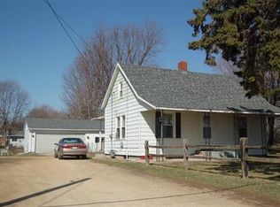 2174 N Leaf River Rd, Mount Morris, IL 61054