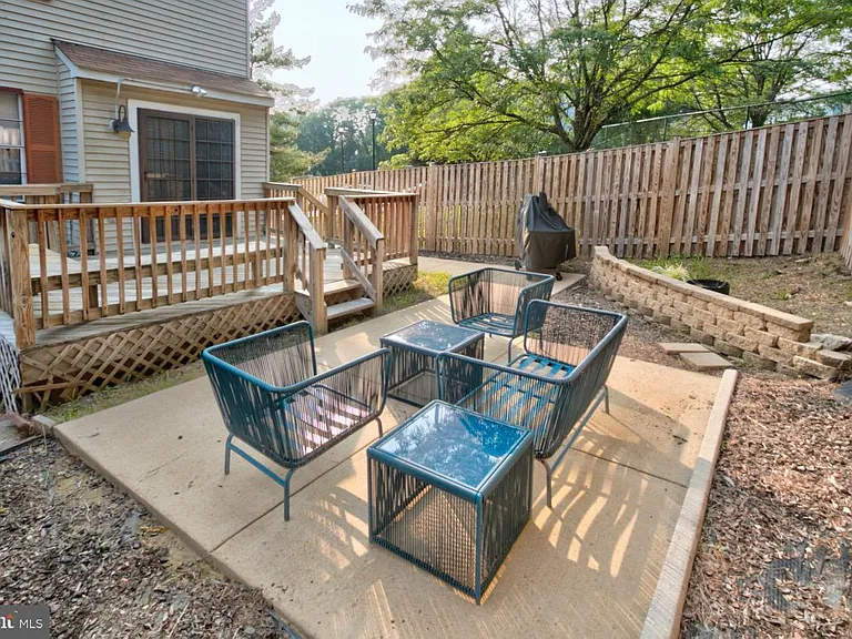 2813 31st Ave — Photo 34