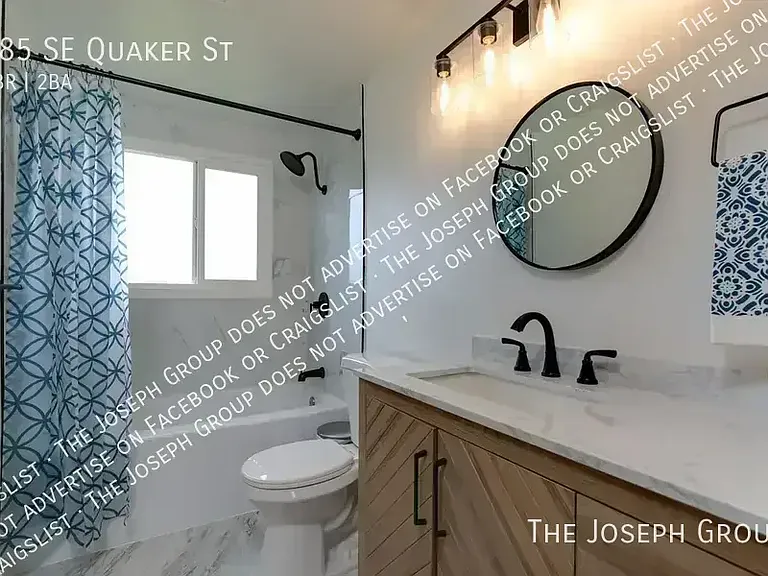 285 SE Quaker St — Photo 15