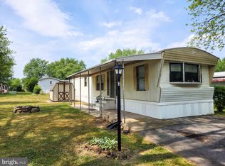 3 Walnut Ln, Carlisle, PA 17015