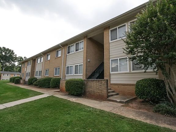 Welcome to The Preserve On Conley Apartments, where comfortable living meets scenic surroundings. Enjoy modern amenities, spacious layouts, and a welcoming community atmosphere. Schedule your visit today to see your new home!