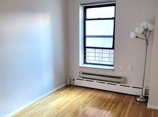 242 W 56th St APT 5B, New York, NY 10019