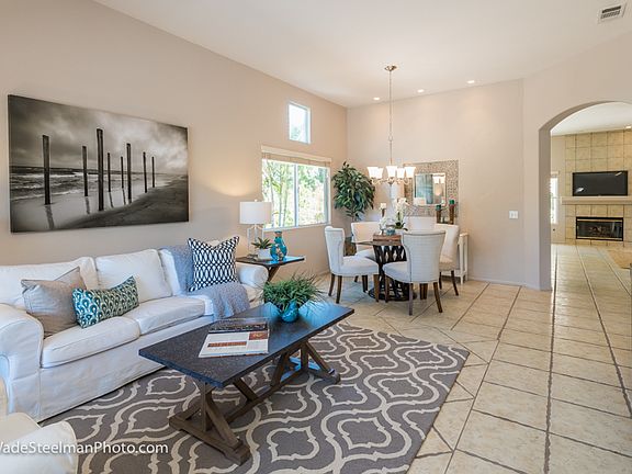 4th image of 510 Portico Dr