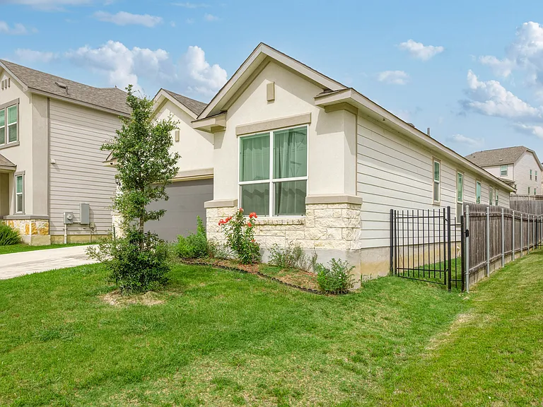 12601 Anthology St — Photo 36