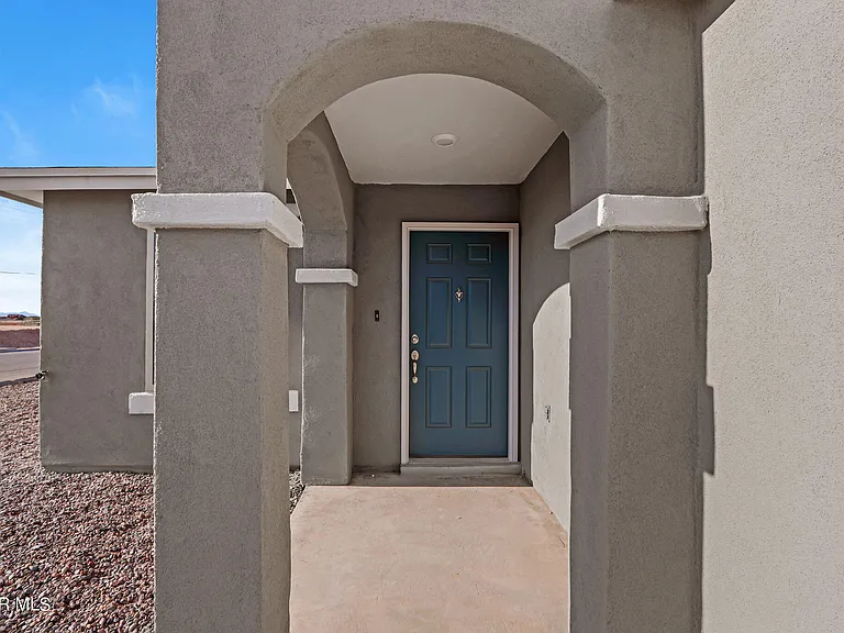 14541 Faxon Yucca Ave — Photo 3