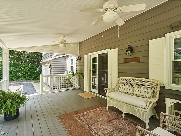 4th image of 3431 Enfield Ave NW