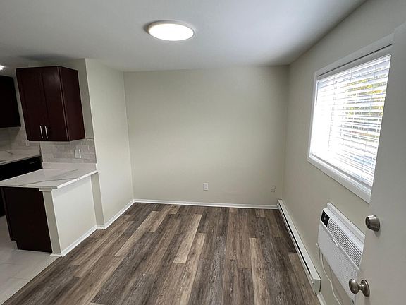 5th image of 1670 E Woodward Heights Blvd APT C2
