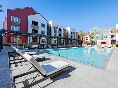 2 Bed | 2 Bath | Equestria