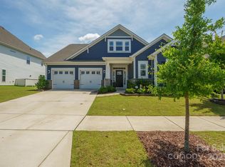 13339 McGuffy Dr, Huntersville, NC 28078