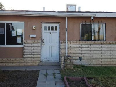 912 Carol St NE, Albuquerque, NM, 87112