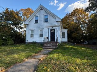 242 Granite St, Quincy, MA 02169