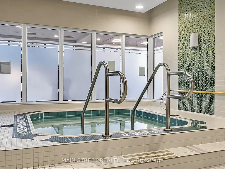 7900 Bathurst St #228 — Photo 22