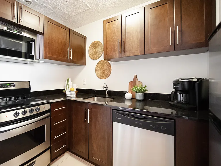190 Smith St #1809 — Photo 31