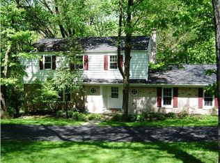 3073 Woodland Rd, Allison Park, PA 15101