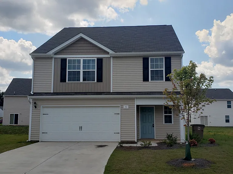 5 Hazelburn Ct — Photo 4