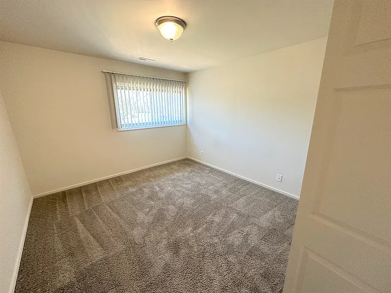 Grand Bend Club Apartments — Photo 19