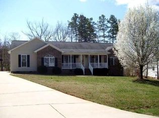 2852 Horseshoe Bend Rd, Randleman, NC 27317