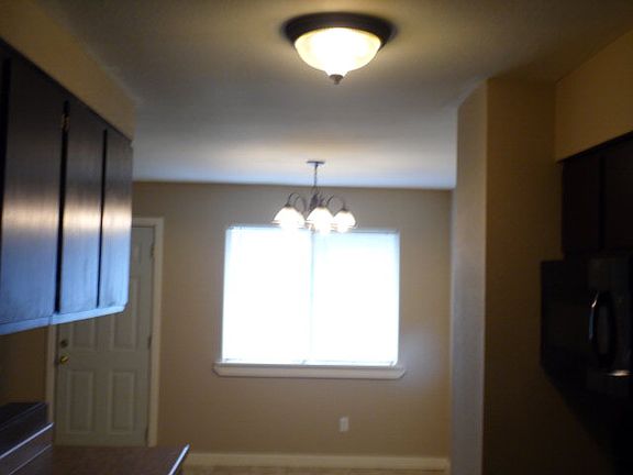 4th image of 2304 Bordeaux Dr