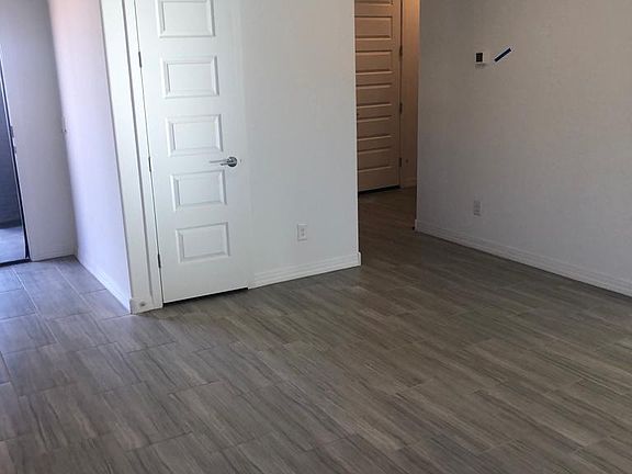 4th image of 9147 W Glenrosa Ave
