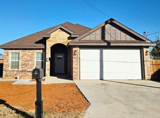 602 NE 3rd St, Andrews, TX 79714