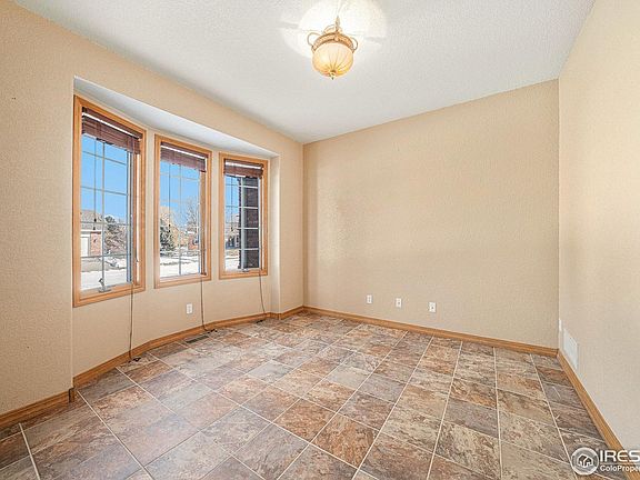 5th image of 1821 Globe Ct