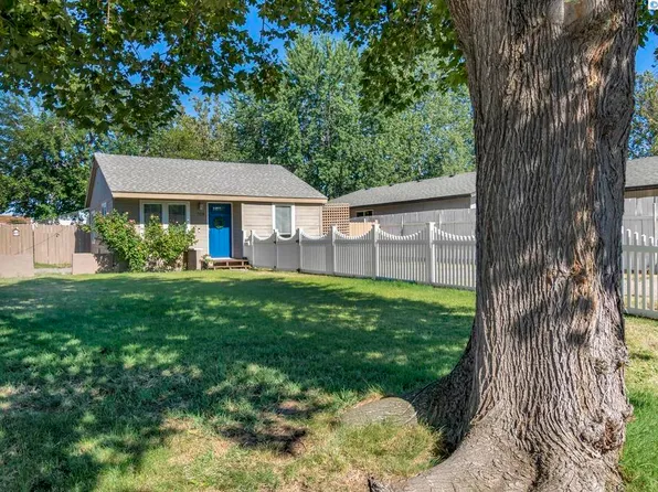 708 Sanford Ave, Richland, WA 99352