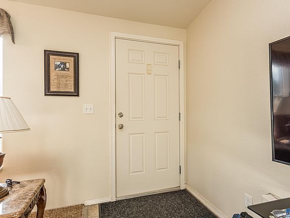 4th image of 153 Glendale Dr