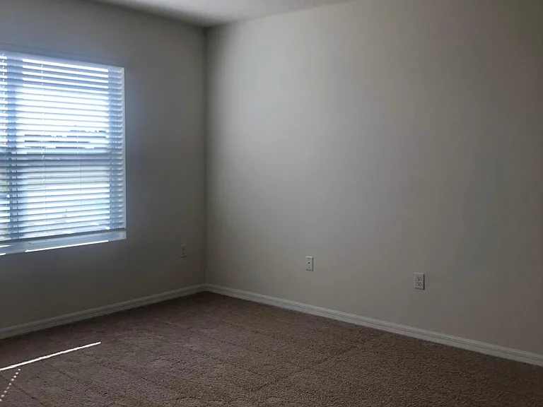 2952 Long Pond Dr — Photo 11