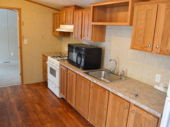 4th image of 331 Rowland St Trlr 65