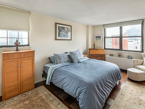 5th image of 225 E 36th St APT 18C