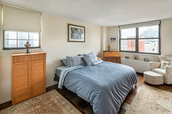 Rented by Douglas Elliman | media 4