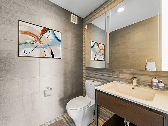 4th image of 605 W 42nd St APT 52F
