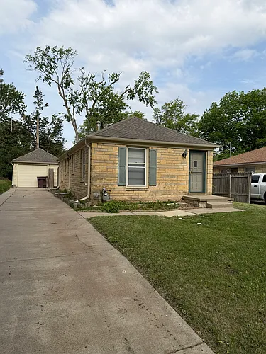 383 S 47th St Photo 1