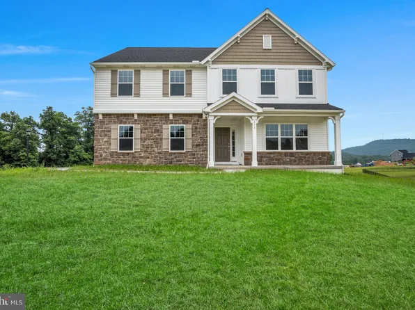 111 Lightfoot Ln, Dillsburg, PA 17019