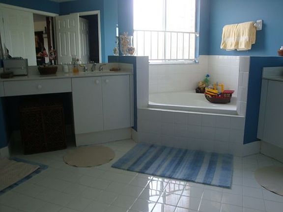 Masterbathroom