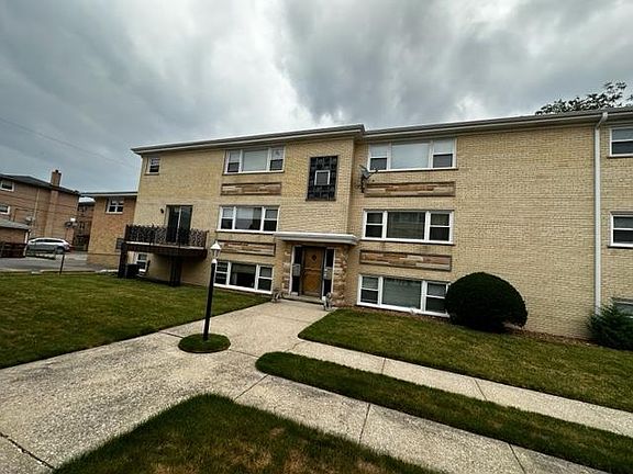 3rd image of 8146 Oconnor Dr #1R