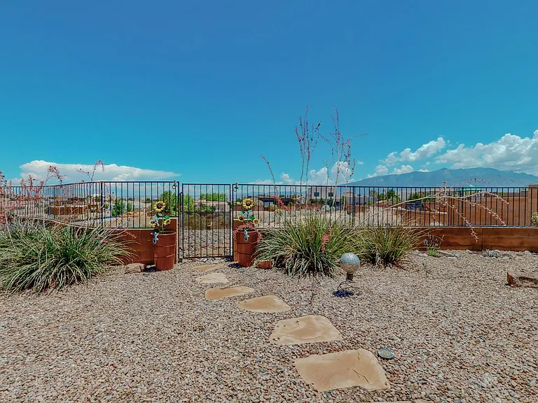 3106 Octavia Ct NE — Photo 50