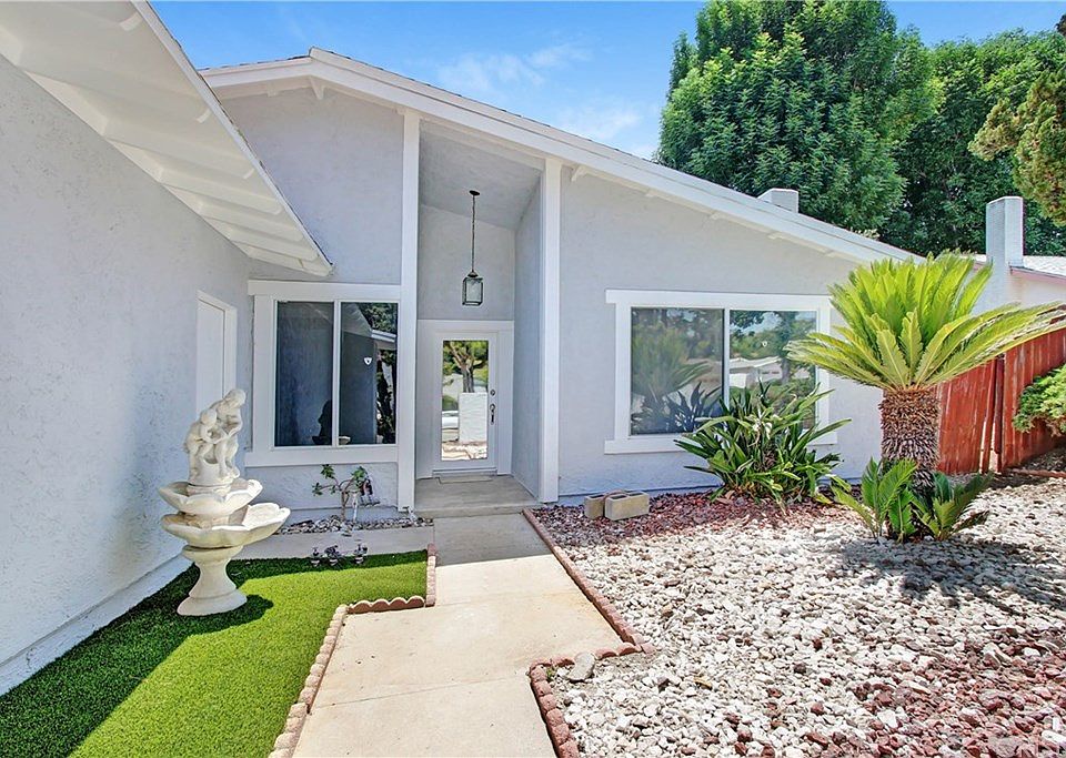 1st image of 5873 Dovetail Dr