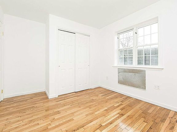 3rd image of 2308 Dean St #1