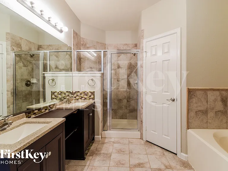 7807 Jarrod Way — Photo 11