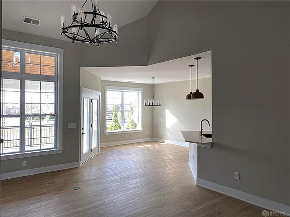 4th image of 10216 Stetson Ct