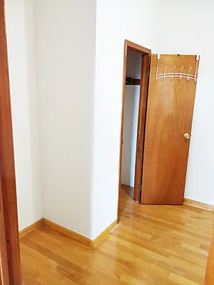 Rented by Voro, LLC | media 11