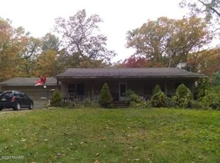 6649 Staple Rd, Twin Lake, MI 49457