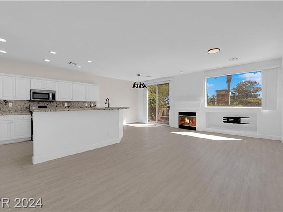 1st image of 808 Dana Hills Ct Unit 104