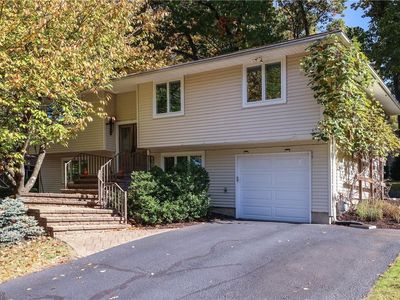 12 Stockbridge Avenue, Suffern, NY, 10901