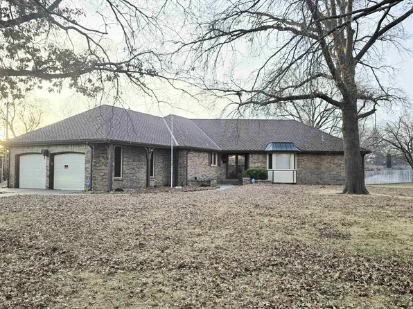 433 N Westfield Ct, Wichita, KS 67212